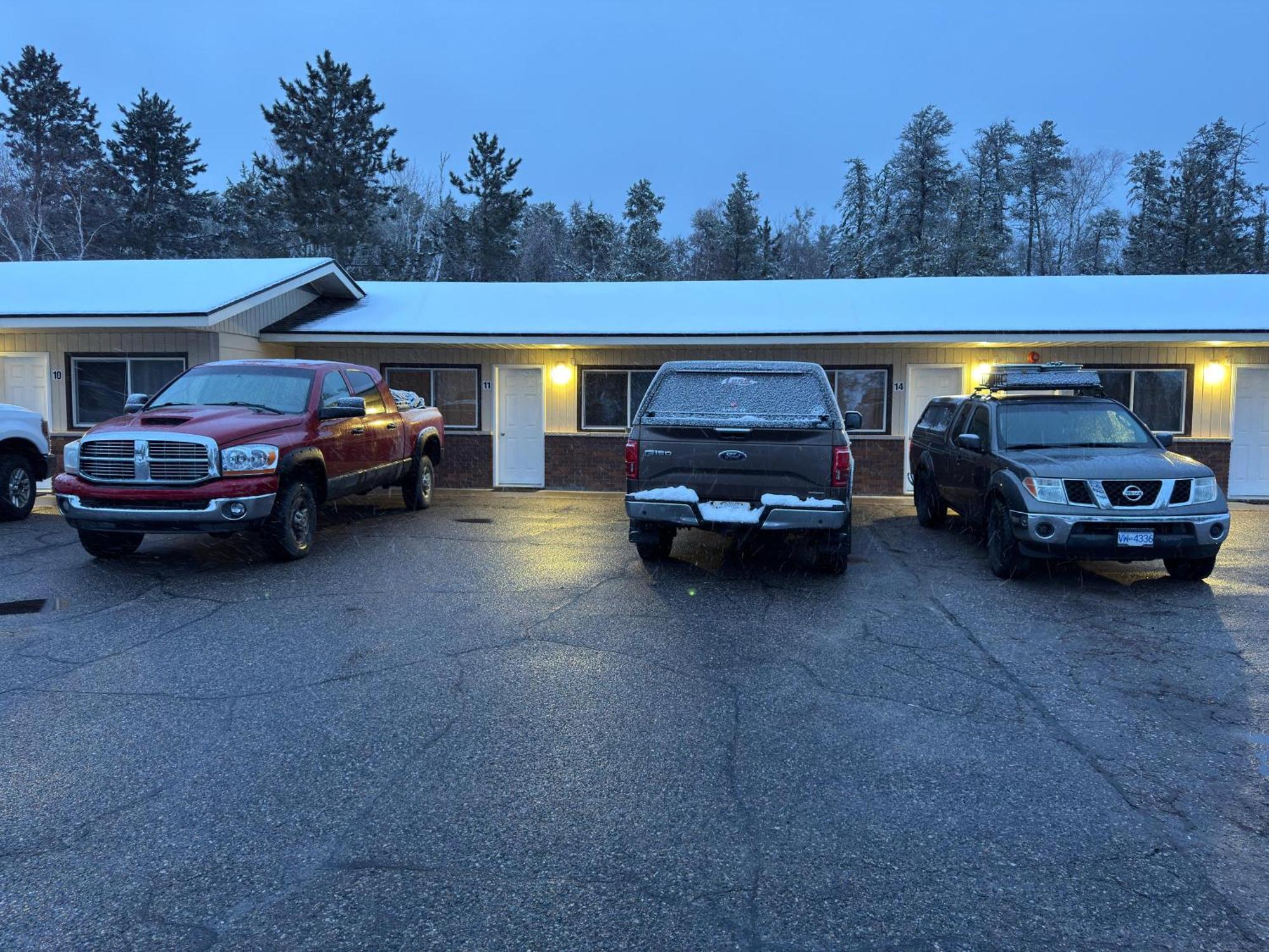 Northside Motel Vermilion Bay Exterior photo