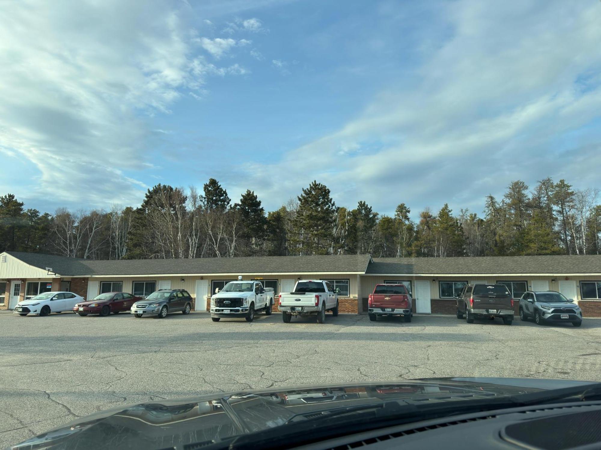 Northside Motel Vermilion Bay Exterior photo