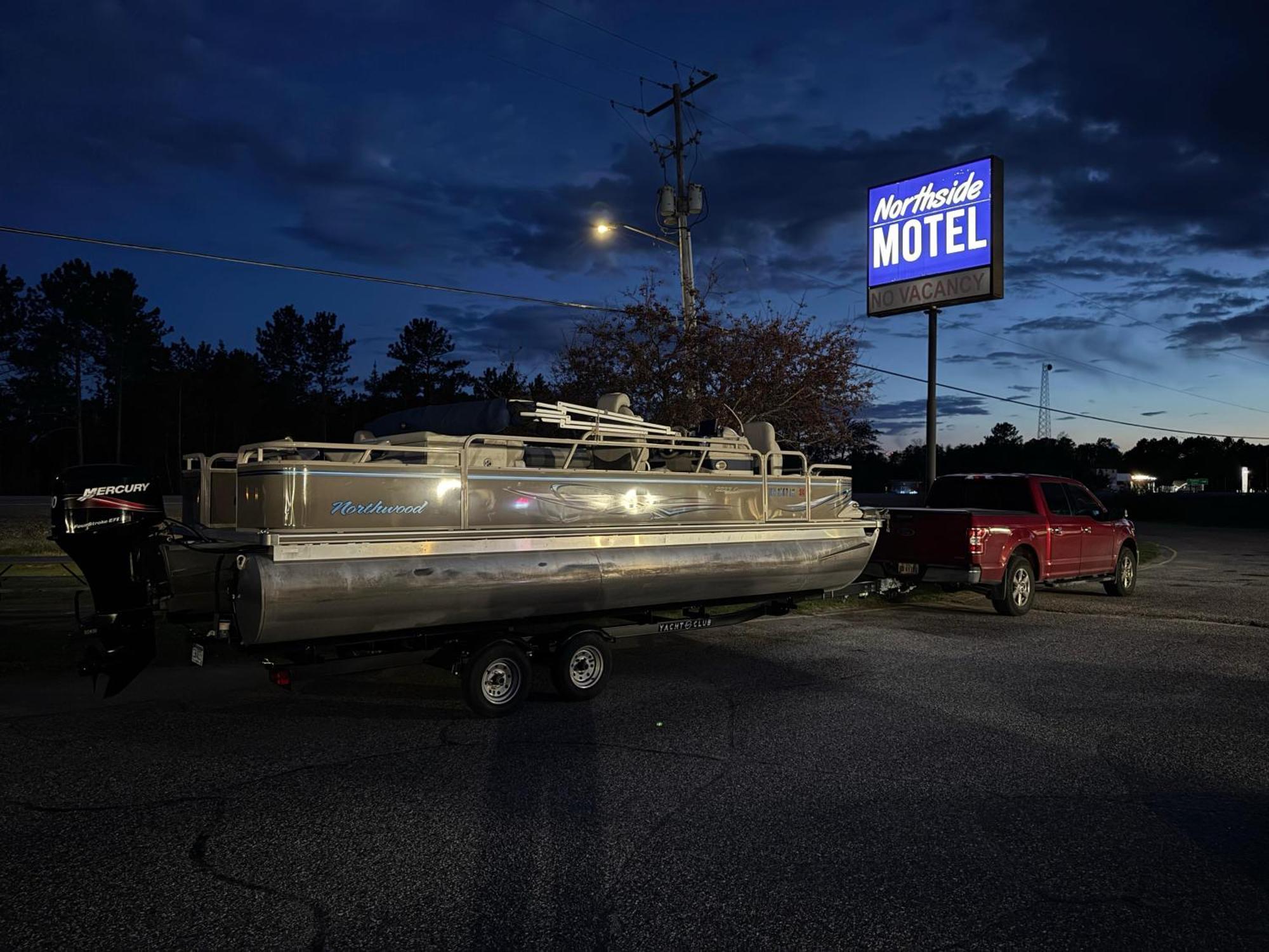 Northside Motel Vermilion Bay Exterior photo